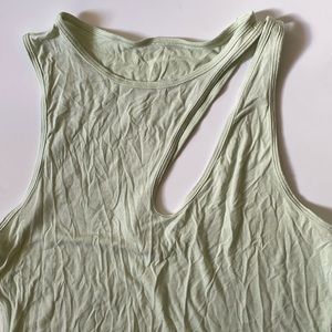 Lululemon Shoulder Cut-Out Yoga Tanktop